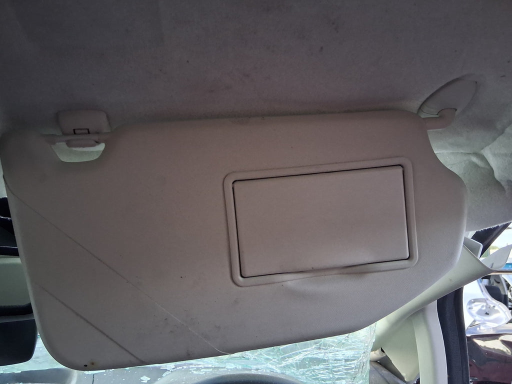 2021 FORD ECOSPORT MK2 OSF DRIVER SIDE FRONT RIGHT SUN VISOR SHADE