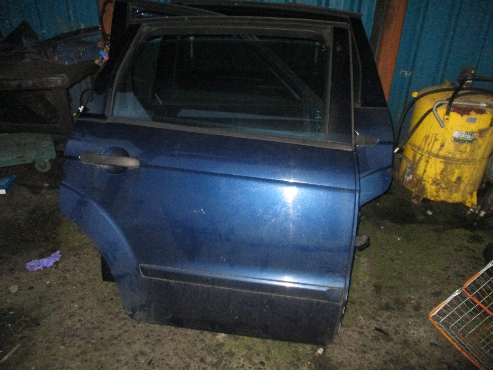 FORD S MAX MK1 2008 OSR DRIVER SIDE REAR COMPLETE DOOR BLUE