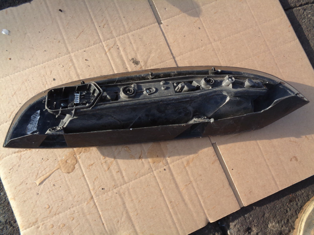 VAUXHALL CORSA C 2002-2003 OSR DRIVER SIDE REAR TAI LIGHT SMOKED