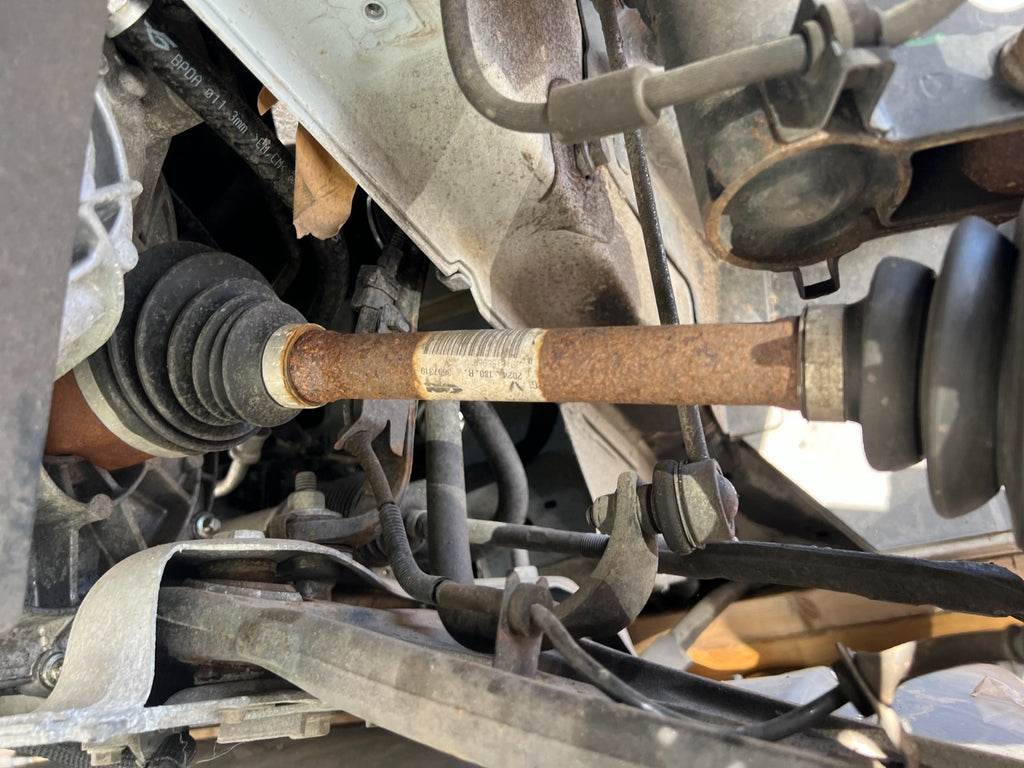 2024 RENAULT TRAFIC X82 MK3 NSF PASSENGER SIDE FRONT DRIVESHAFT 391018696R