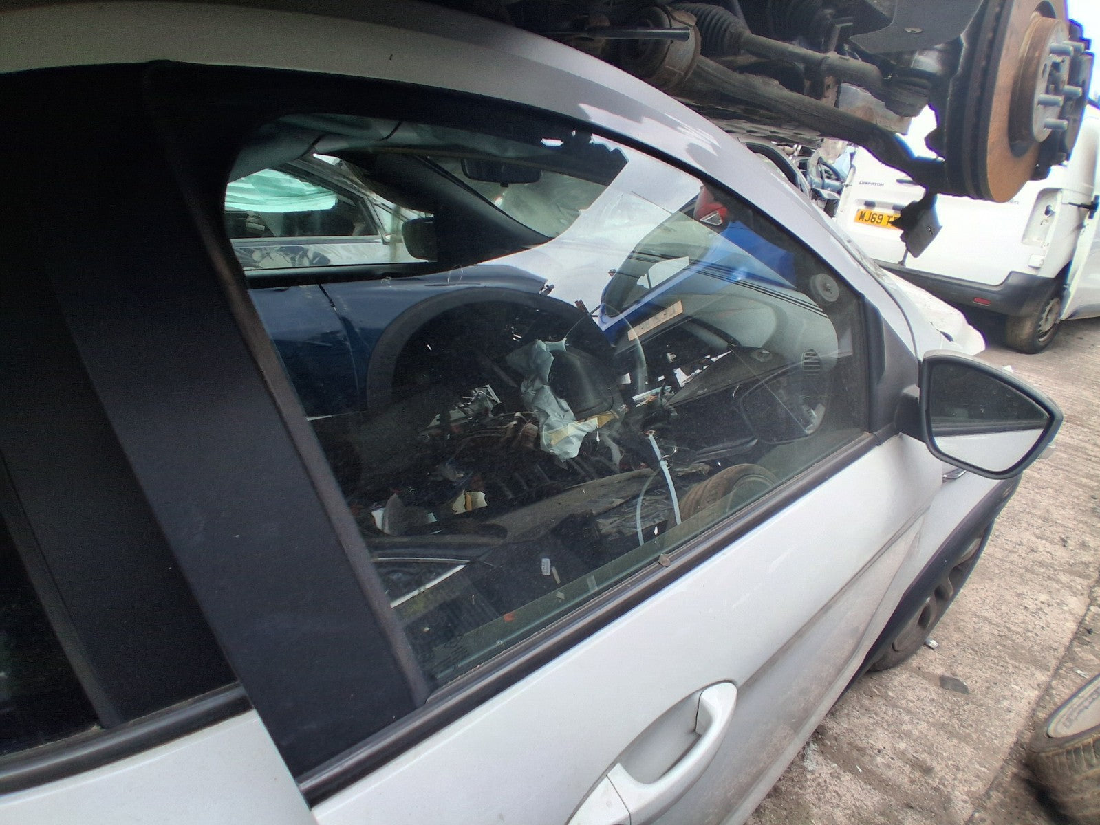 2018 FORD KA + PLUS MK3 HATCHBACK OSF DRIVER SIDE FRONT DOOR WINDOW GLASS