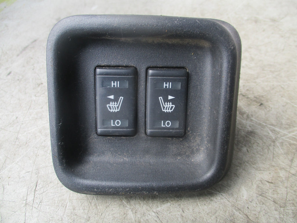 NISSAN JUKE F16 2016 HEATED SEAT CONTROL SWITCH BUTTON CENTER CONSOLE