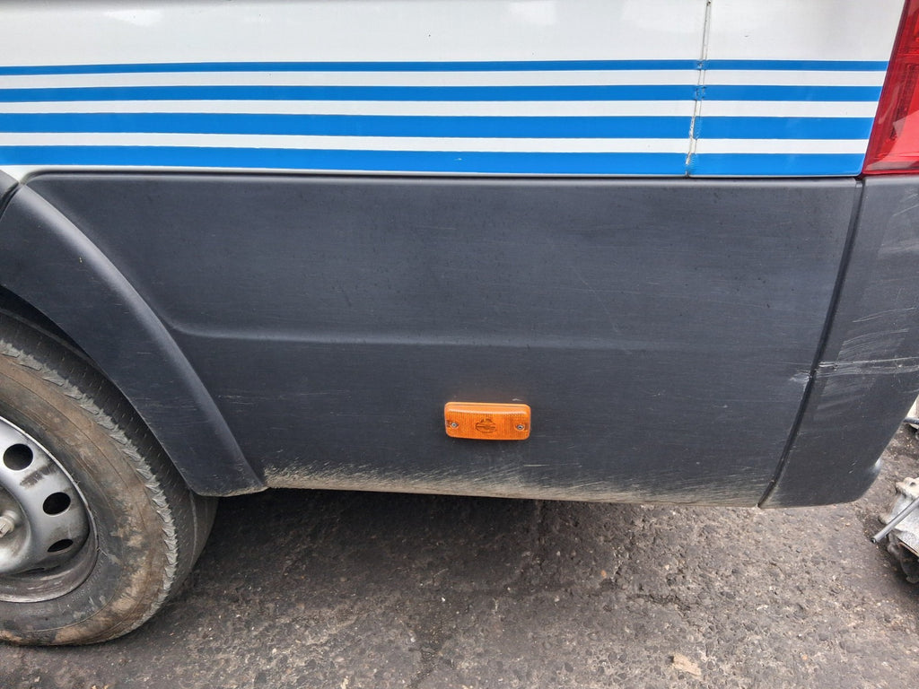 2023 FIAT DUCATO MK3 NSR  PASSENGER SIDE REAR BODY MOLDING
