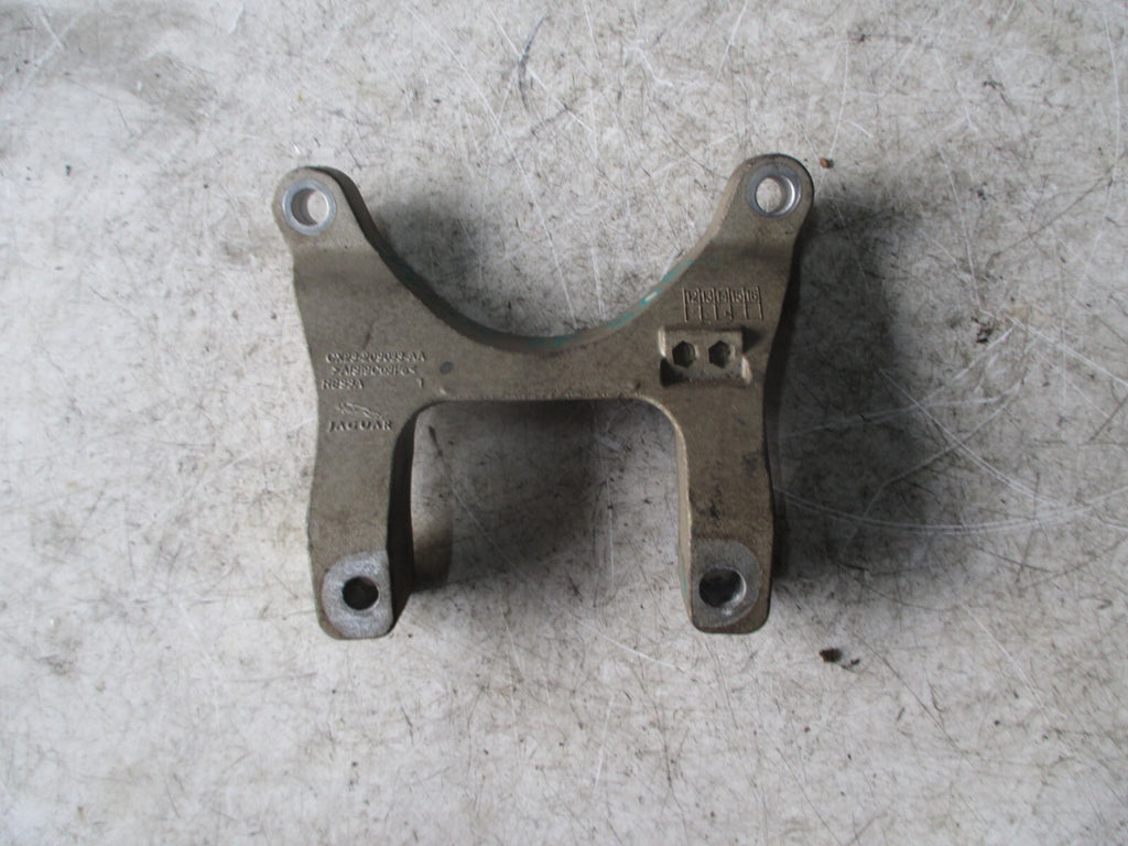 JAGUAR XF 2015 X250 ENGINE MOUNT BRACKET CX23209033AA