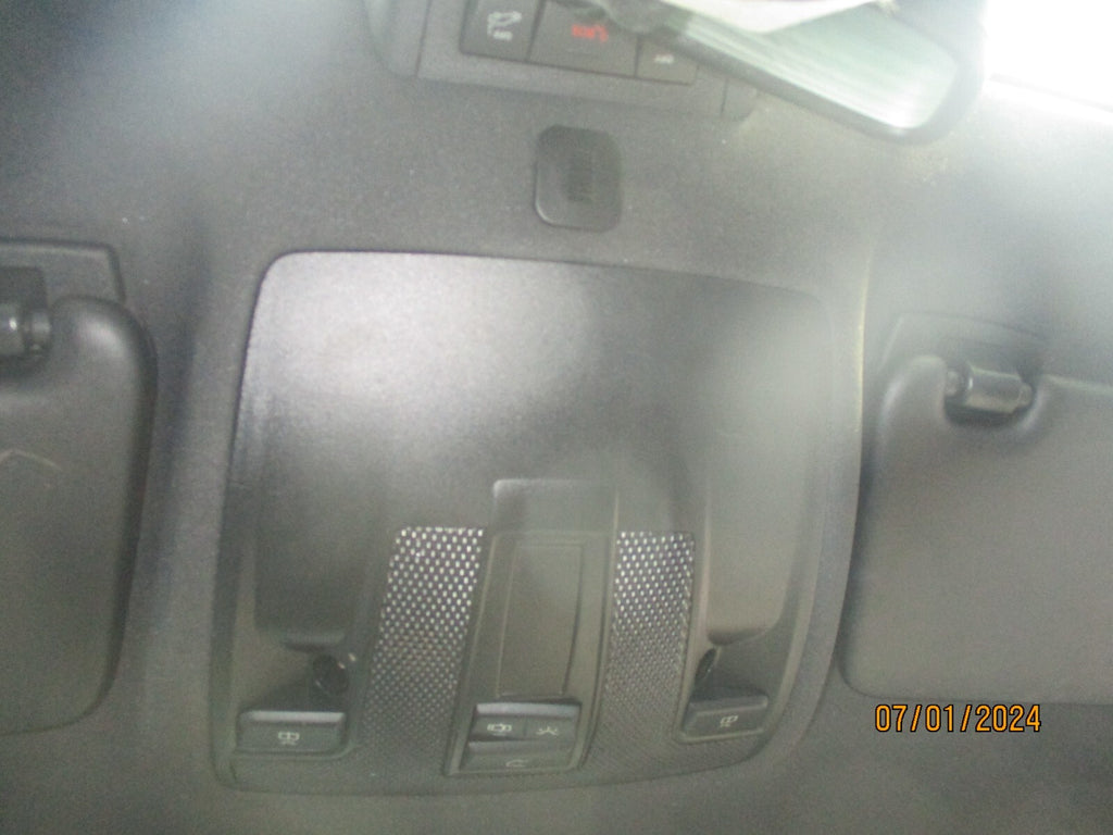 MERCEDES BENZ CLA 2016 C117 FRONT INTERIOR ROOF READING LIGHT