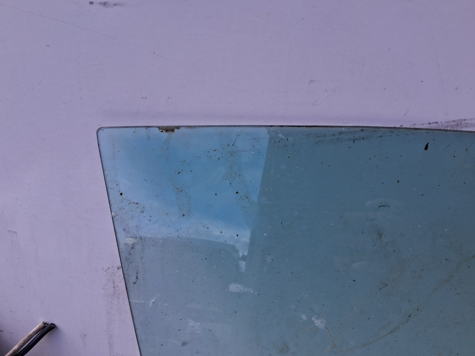 2023 VW VOLKSWAGEN TIGUAN OSF DRIVER SIDE FRONT RIGHT WINDOW GLASS