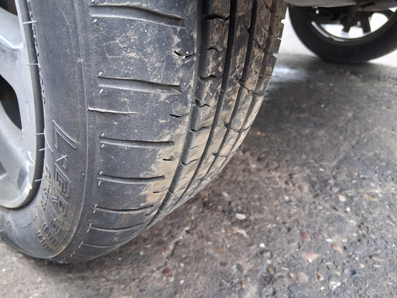 TOYOTA YARIS MK3 2019 16 INCH ALLOY WHEEL WITH TYRE 195/60R16 REF 2