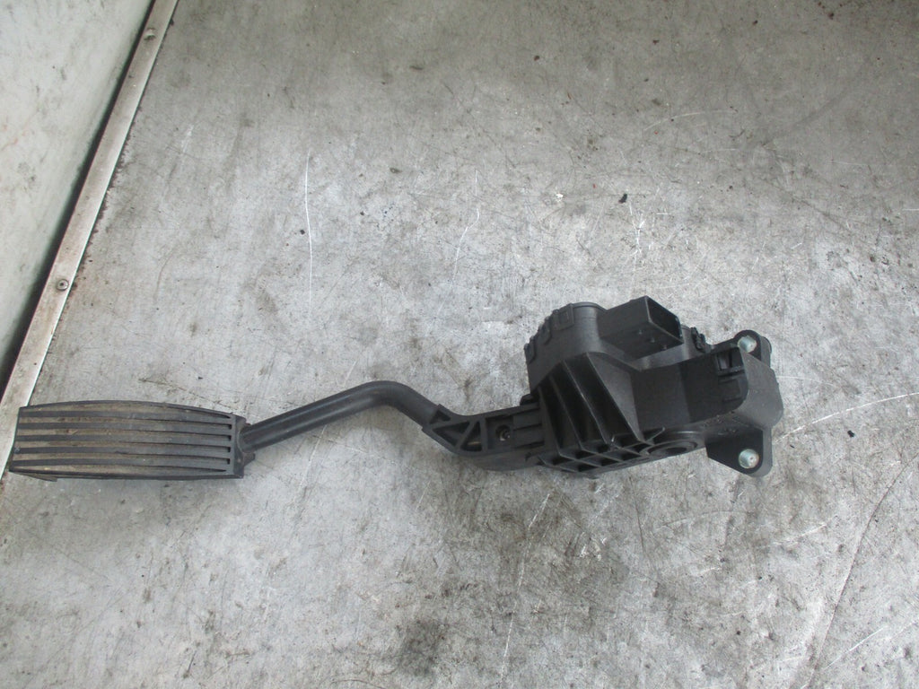 FIAT GRANDE PUNTO 199 MK3 ELECTRIC ACCELERATOR THROTTLE PEDAL 55702021