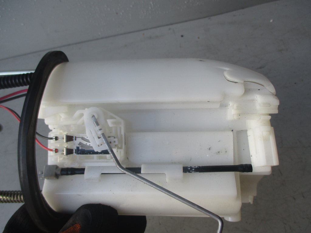 MITSUBISHI ASX 2015 PETROL IN TAKE FUEL PUMP SENDER 1760A156 / 1019620652