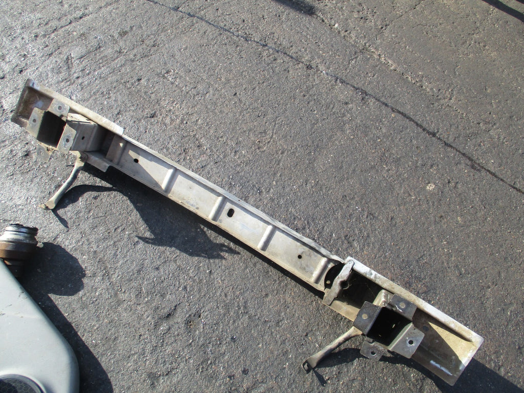 2014 VAUXHALL VIVARO MK1 FRONT BUMPER CRASH IMPACT REINFORCEMENT BAR