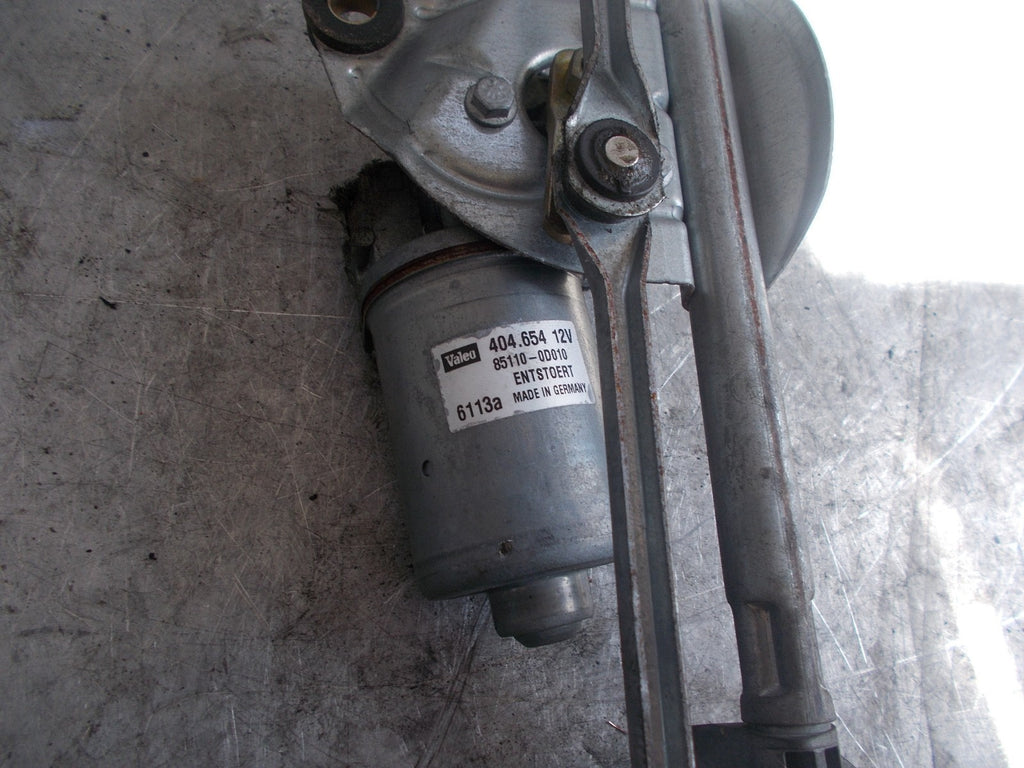 TOYOTA YARIS MK2 FRONT WIPER MOTOR & LINKAGE 851100D010