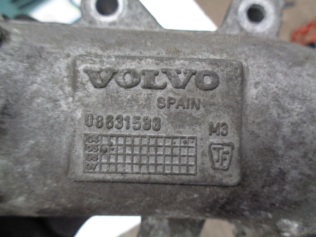 VOLVO V70  2004 D5 2.4 DIESEL TURBO EGR BOOST PIPE ALUMINIUM CONNECTOR 08631538