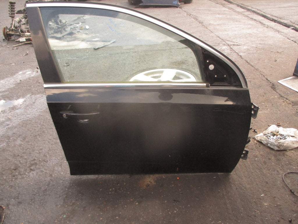 2010 FORD DORCHESTER COLEMAN MILNE OSF DRIVER SIDE FRONT RIGHT DOOR BLACK