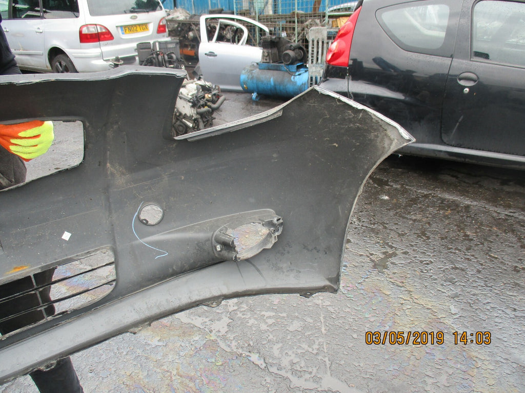 TOYOTA AURIS MK1 COMPLETE FRONT BUMPER BLACK