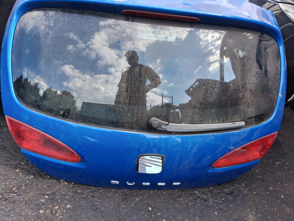 2008 SEAT LEON CUPRA MK2 REAR HATCHBACK BOOTLID TAILGATE COMPLETE BLUE LZ5F