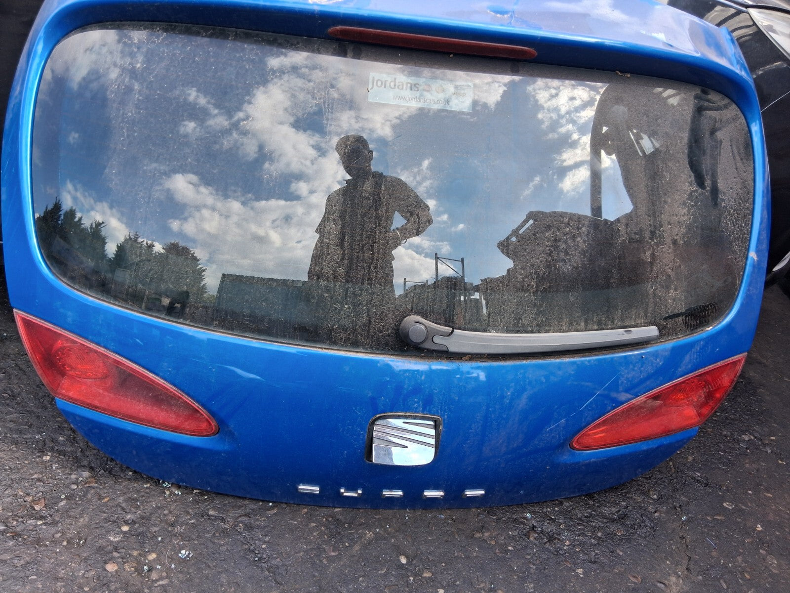 2008 SEAT LEON CUPRA MK2 REAR HATCHBACK BOOTLID TAILGATE COMPLETE BLUE LZ5F