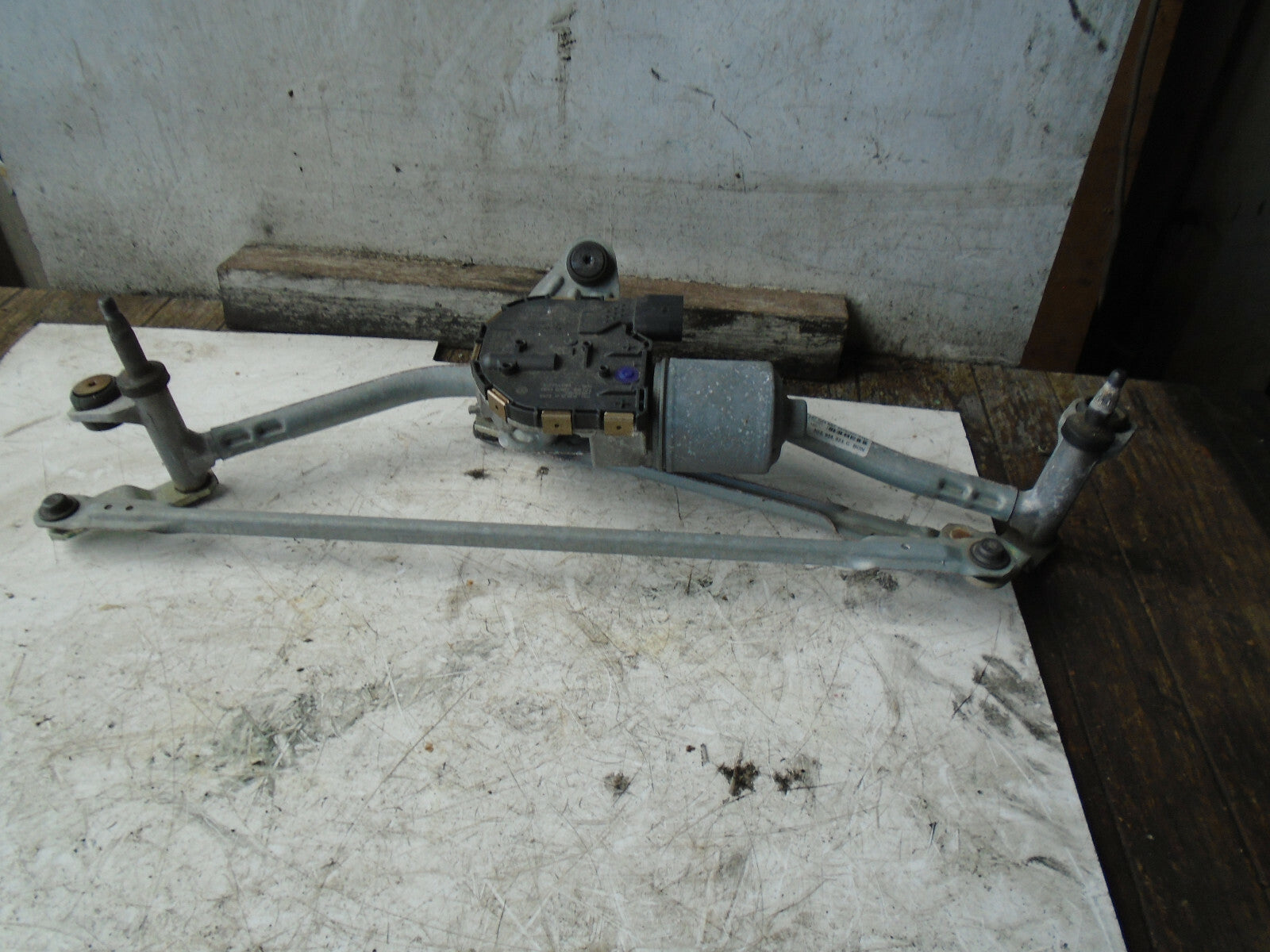 VW VOLKSWAGEN 2017 B8 PASSAT FRONT WINDSCREEN WIPER MOTOR LINKAGES 3G2955023C