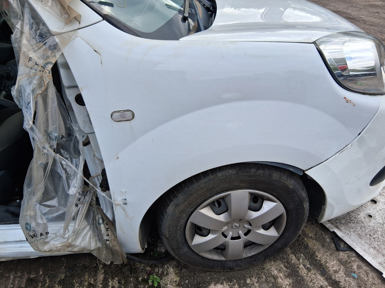 2020 RENAULT KANGOO MK2 FACELIFT OSF DRIVER SIDE FRONT RIGHT WING PANEL WHITE