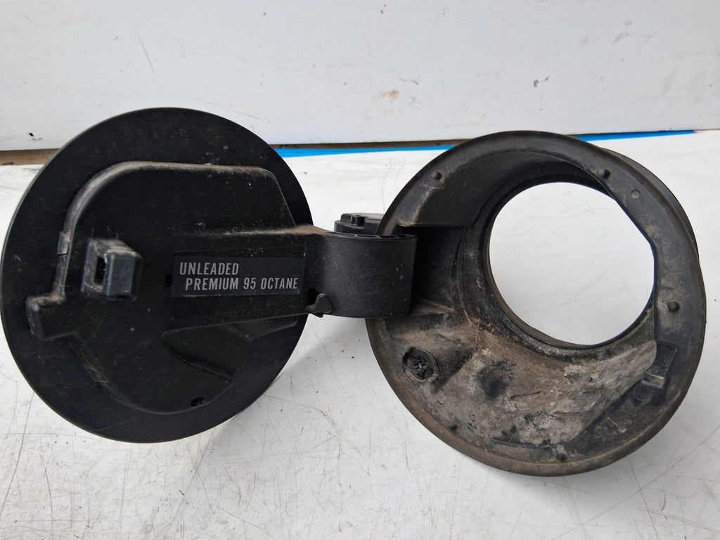 NISSAN MICRA K14 2017 FUEL FILLER FLAP GREY