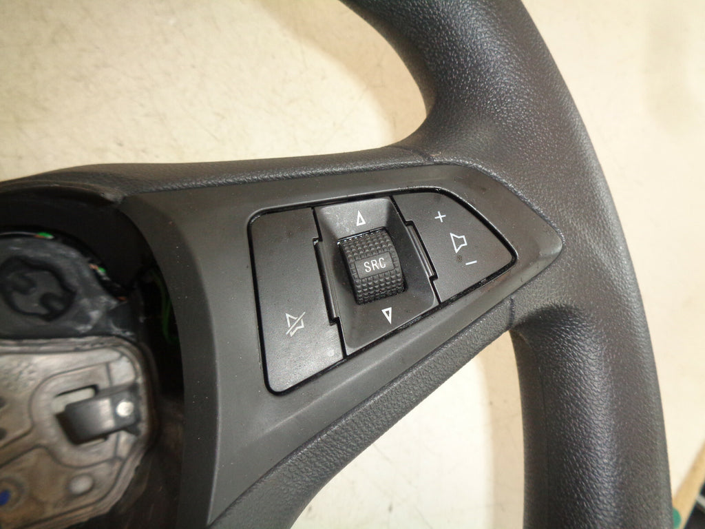 VAUXHALL VIVA 2017 3 SPOKE MULTI FUNCTION STEERING WHEEL 94525829