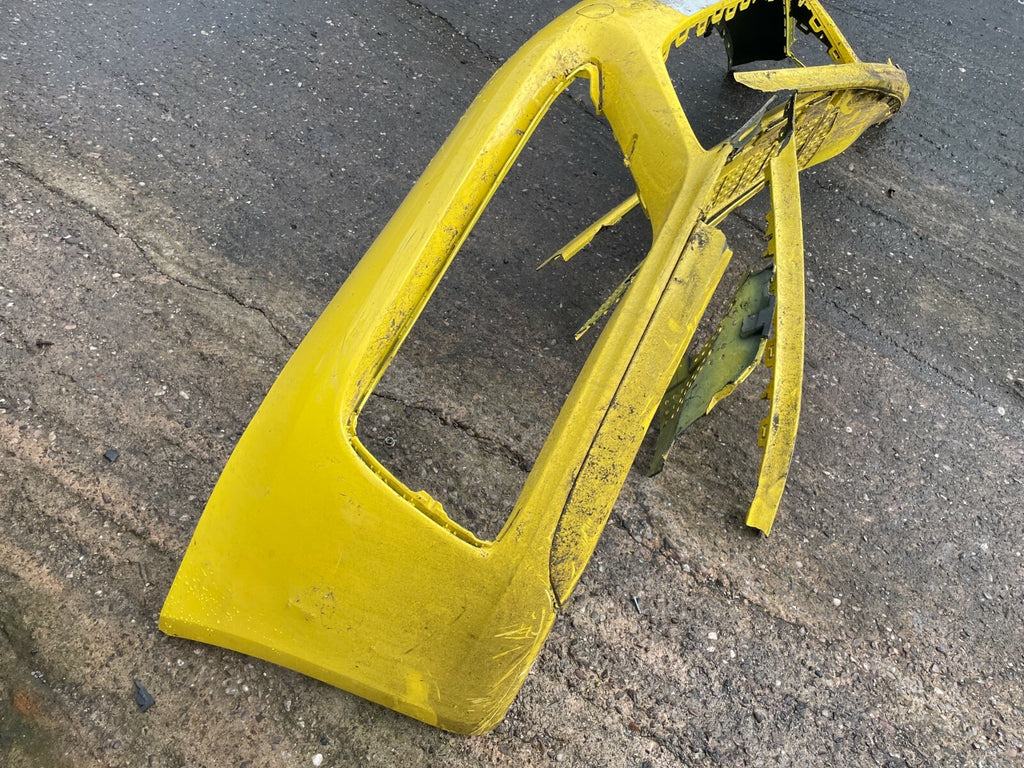PORSCHE 2019 911 992 CARRERA 4S FRONT BUMPER SPARES OR REPAIRS CORNERS