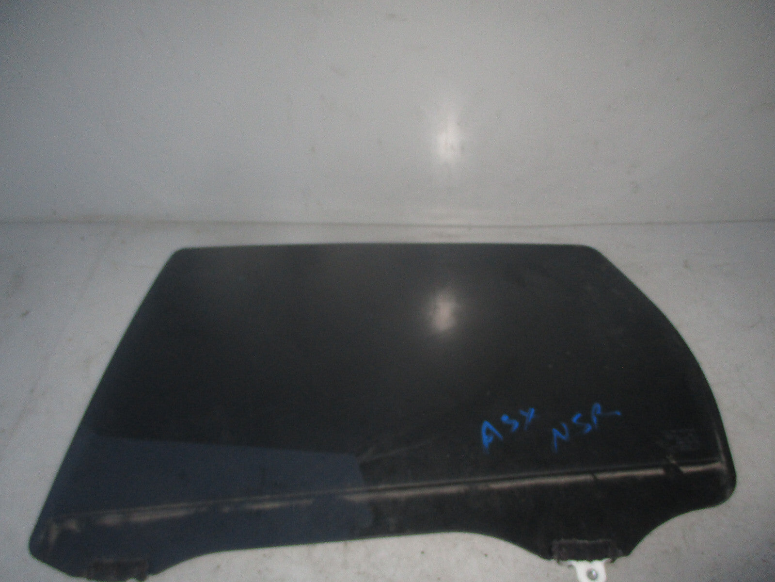 MITSUBISHI ASX 2020 OSR PASSENGER SIDE REAR WINDOW GLASS