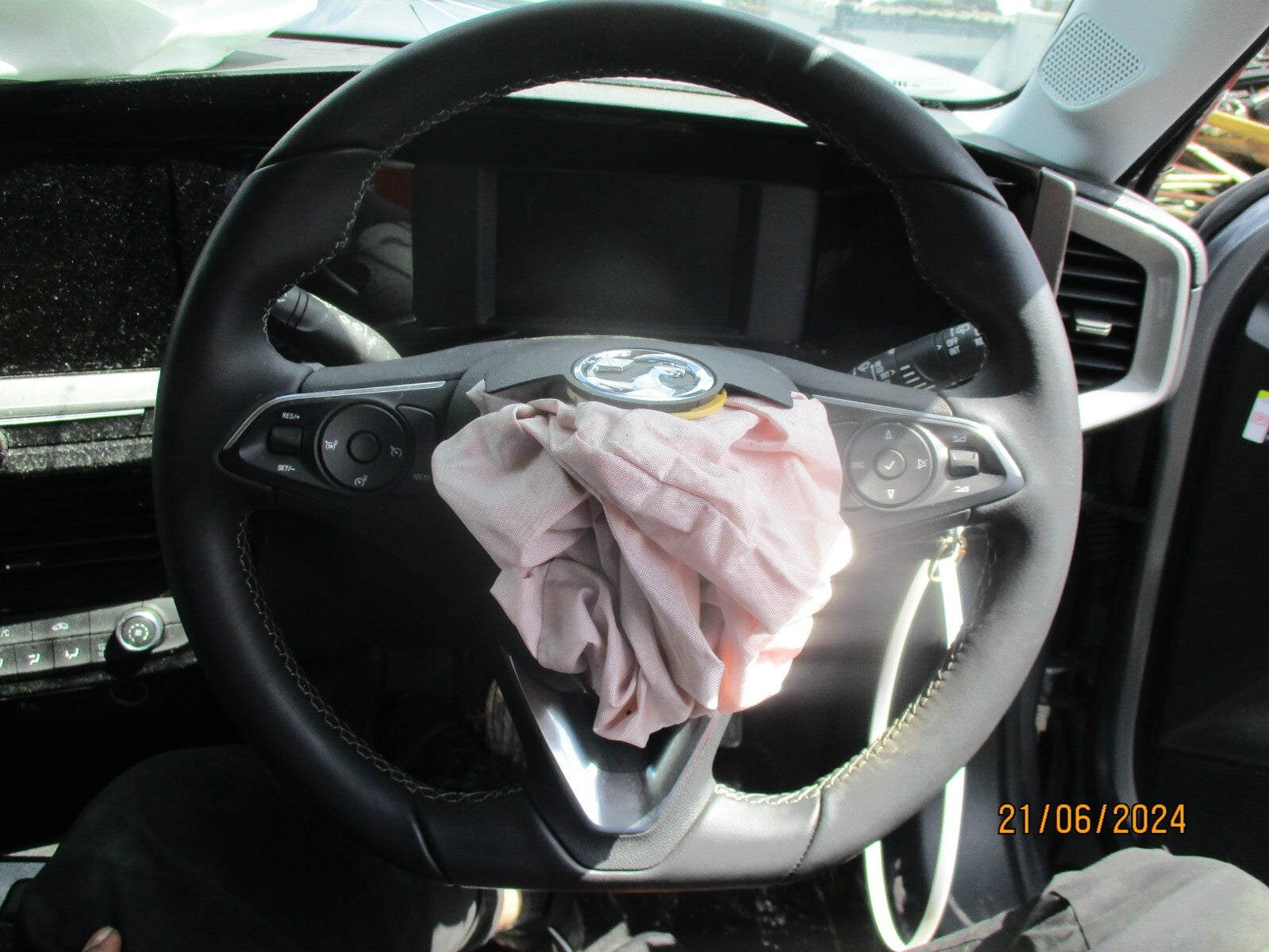 VAUXHALL MOKKA B MK2 2022 3 SPOKE MULTIFUNCTION LEATHER STEERING WHEEL