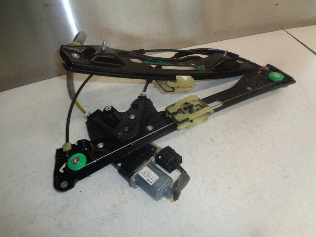 FORD MONDEO MK5 2017 NSF PASSENGER FRONT WINDOW MOTOR REGULATOR DS73F23201BG