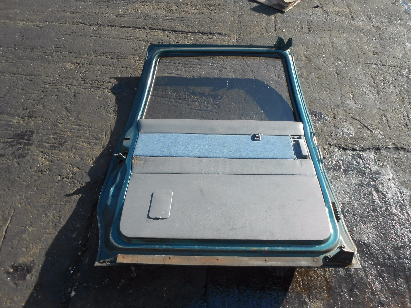 NISSAN SERENA C23 (MK1) 1994 NS PASSENGER SIDE SLIDING SIDE LOADING DOOR GREEN