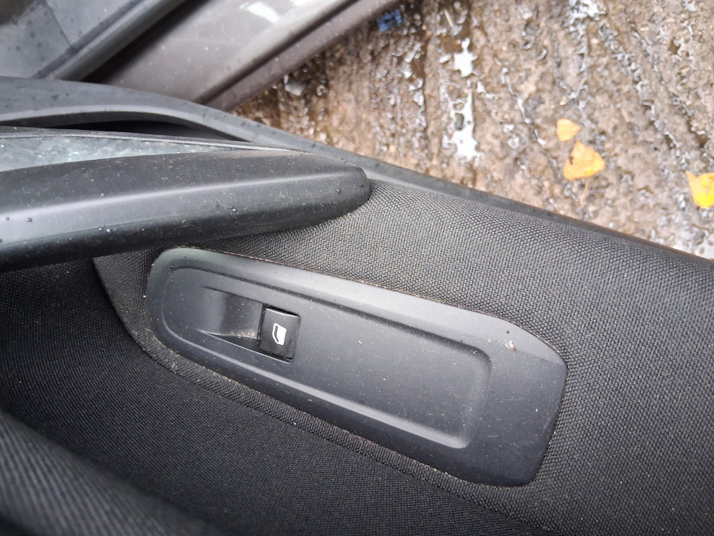 2015 PEUGEOT 308 MK2 ESTATE NSR PASSENGER SIDE REAR LEFT WINDOW CONTROL SWITCH