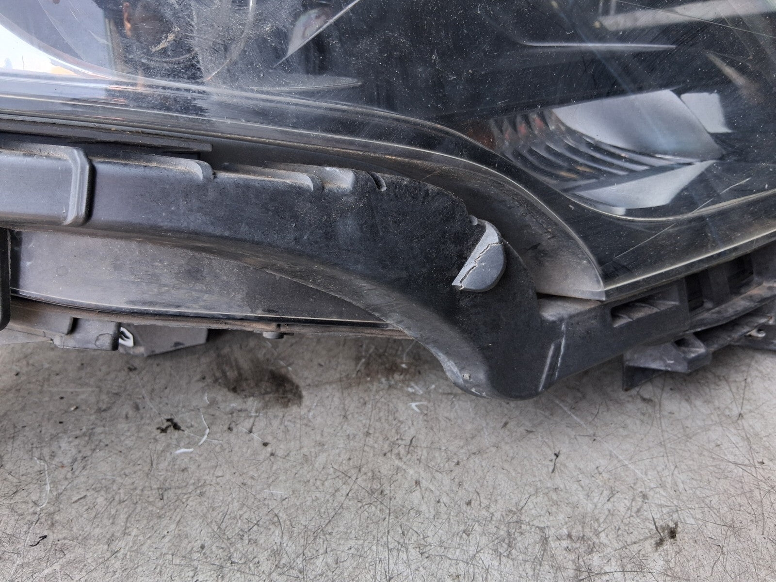 2016 VAUXHALL ZAFIRA C OSF DRIVER SIDE FRONT RIGHT HEADLIGHT 39009024