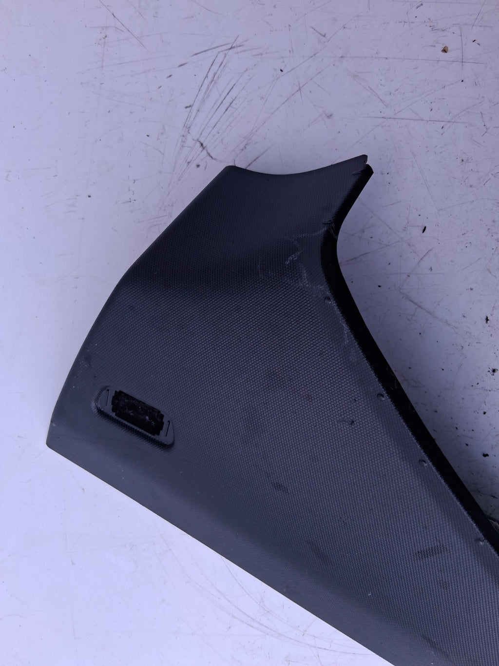 2024 BMW 2 SERIES F44 COUPE NSR REAR PASSENGER LEFT SIDE C PILLAR TRIM 8096757