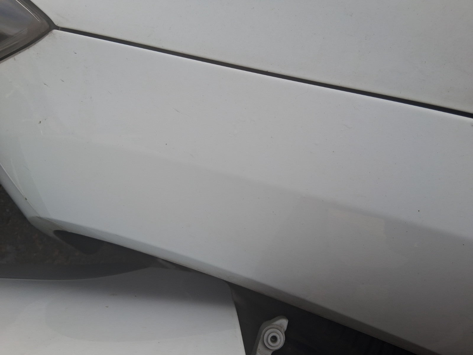 2013 FORD FOCUS MK3 HATCHBACK NSF PASSENGER SIDE FRONT LEFT WING PANEL WHITE Z2