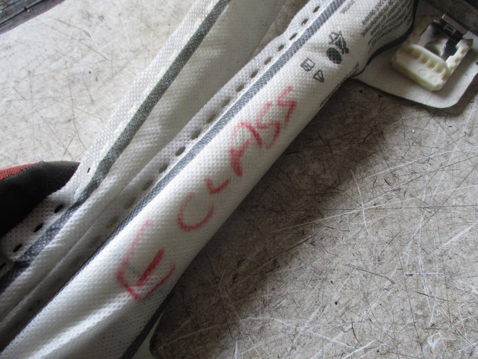 MERCEDES BENZ E CLASS W212 SALOON OS DRIVER SIDE CURTAIN ROOF SAFETY BAG