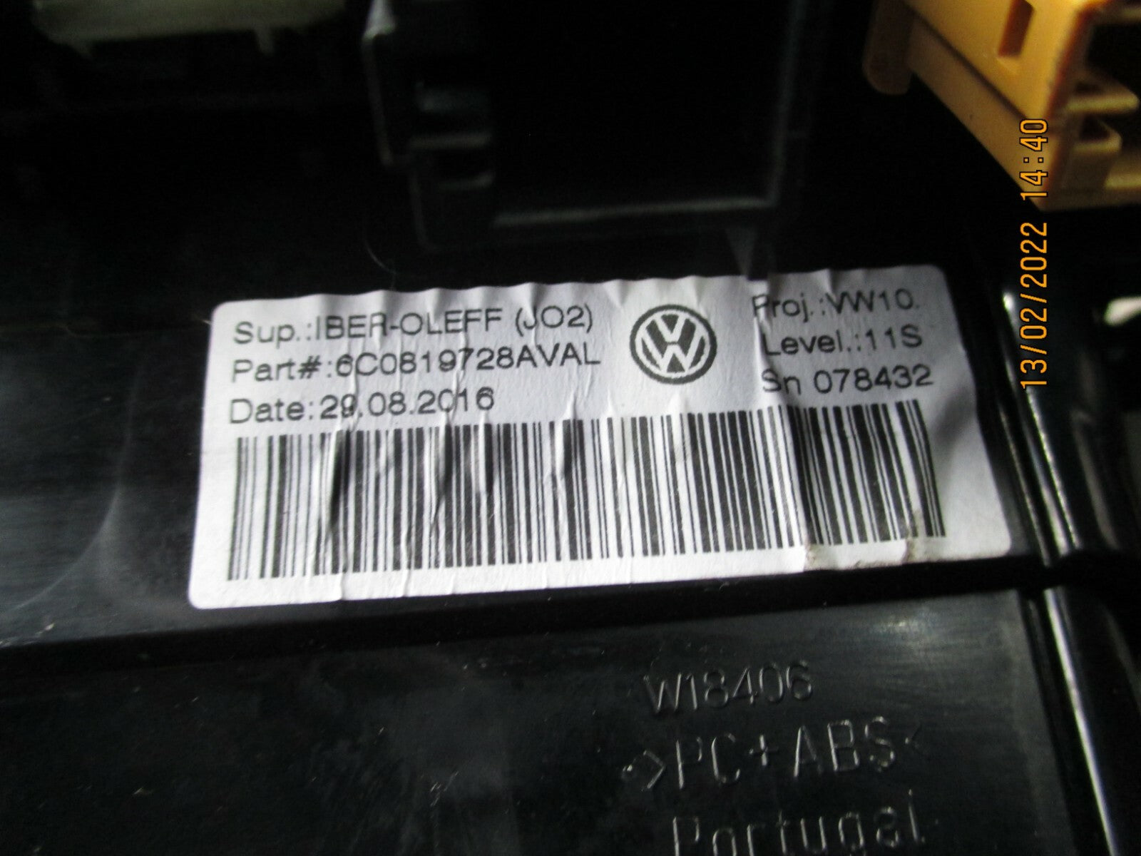 VOLKSWAGEN POLO 2017 MK6 AW CENTRE DASHBOARD AIR VENTS HAZARD SWITCH 6C0819728