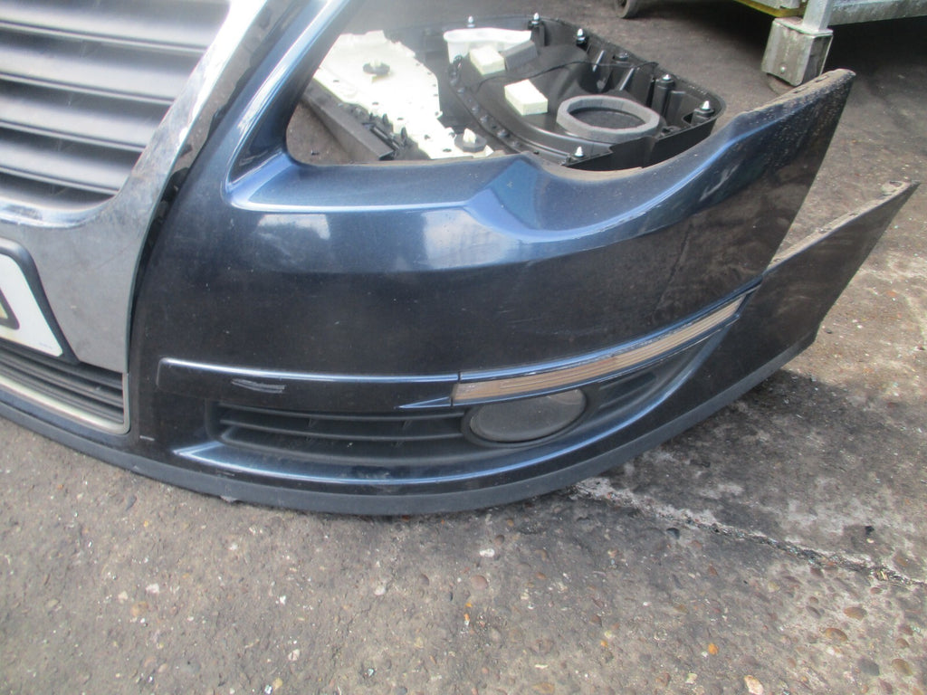 VW VOLKSWAGEN PASSAT B6 2005 COMPLETE FRONT BUMPER GRILL FOG LIGHT BLUE