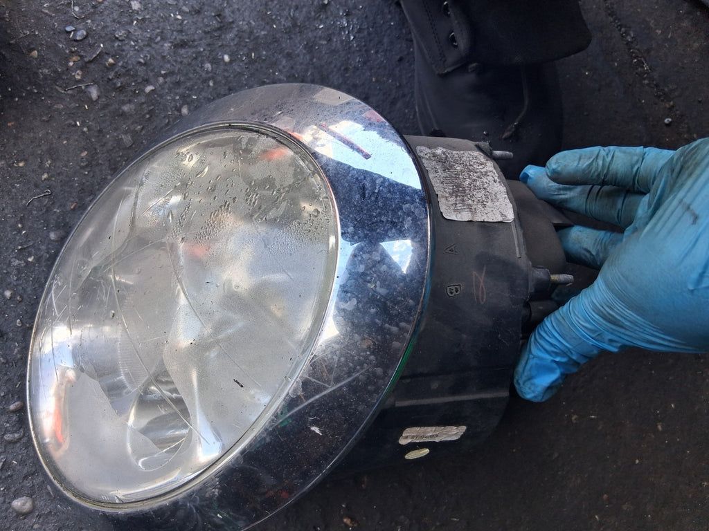 2003 BMW MINI COOPER R50 NSF PASSENGER SIDE FRONT LEFT HEADLIGHT 40251748