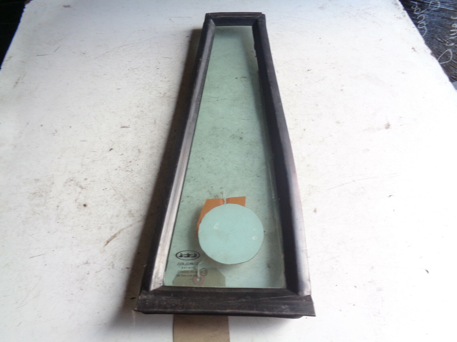 LONDON TAXI LTI REAR LEFT PASSENGER SIDE DOOR QUARTER GLASS