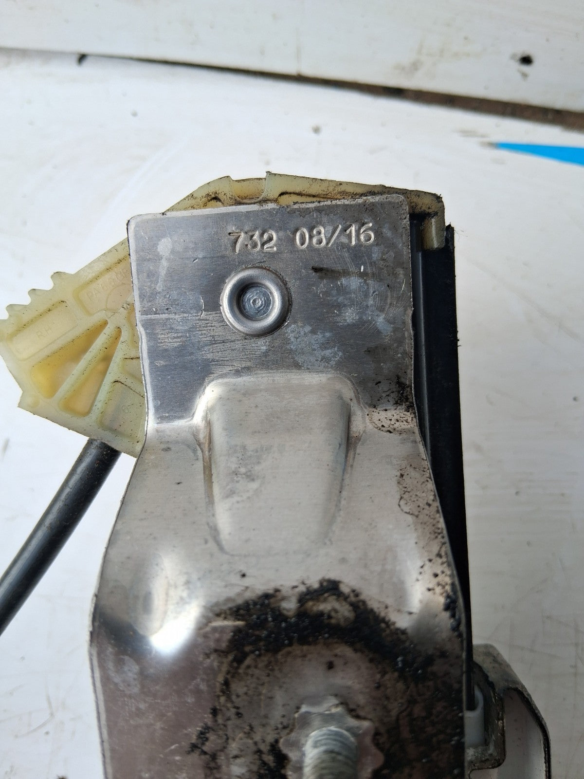 SEAT LEON 2017 MK3 NSF PASSENGER FRONT WINDOW MOTOR REGULATOR 5Q0959801B