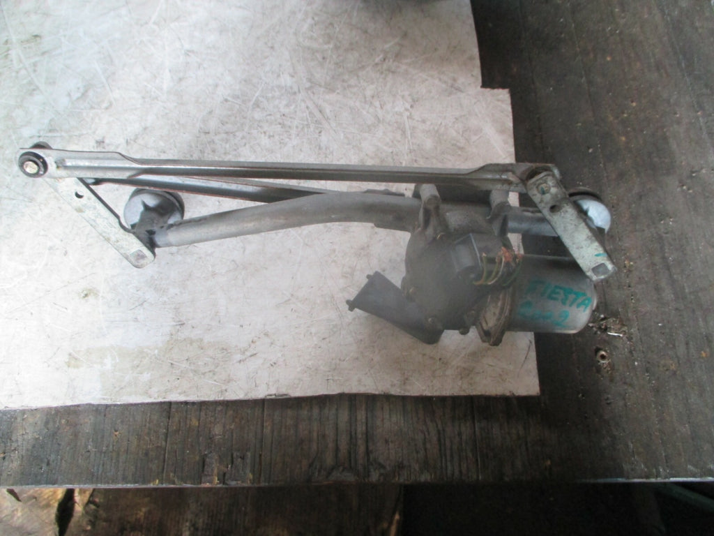 FORD FIESTA 2002 MK5 FRONT WIPER MOTOR WITH LINKAGES 2S6T17B571