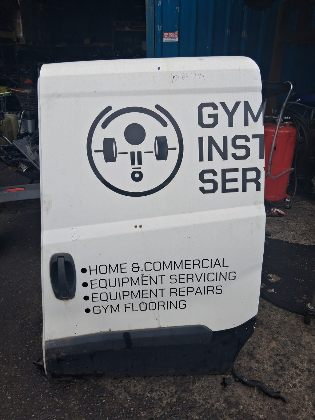 2013 FIAT DOBLO MK2 NS PASSENGER SIDE LEFT COMPLETE SLIDIND DOOR WHITE