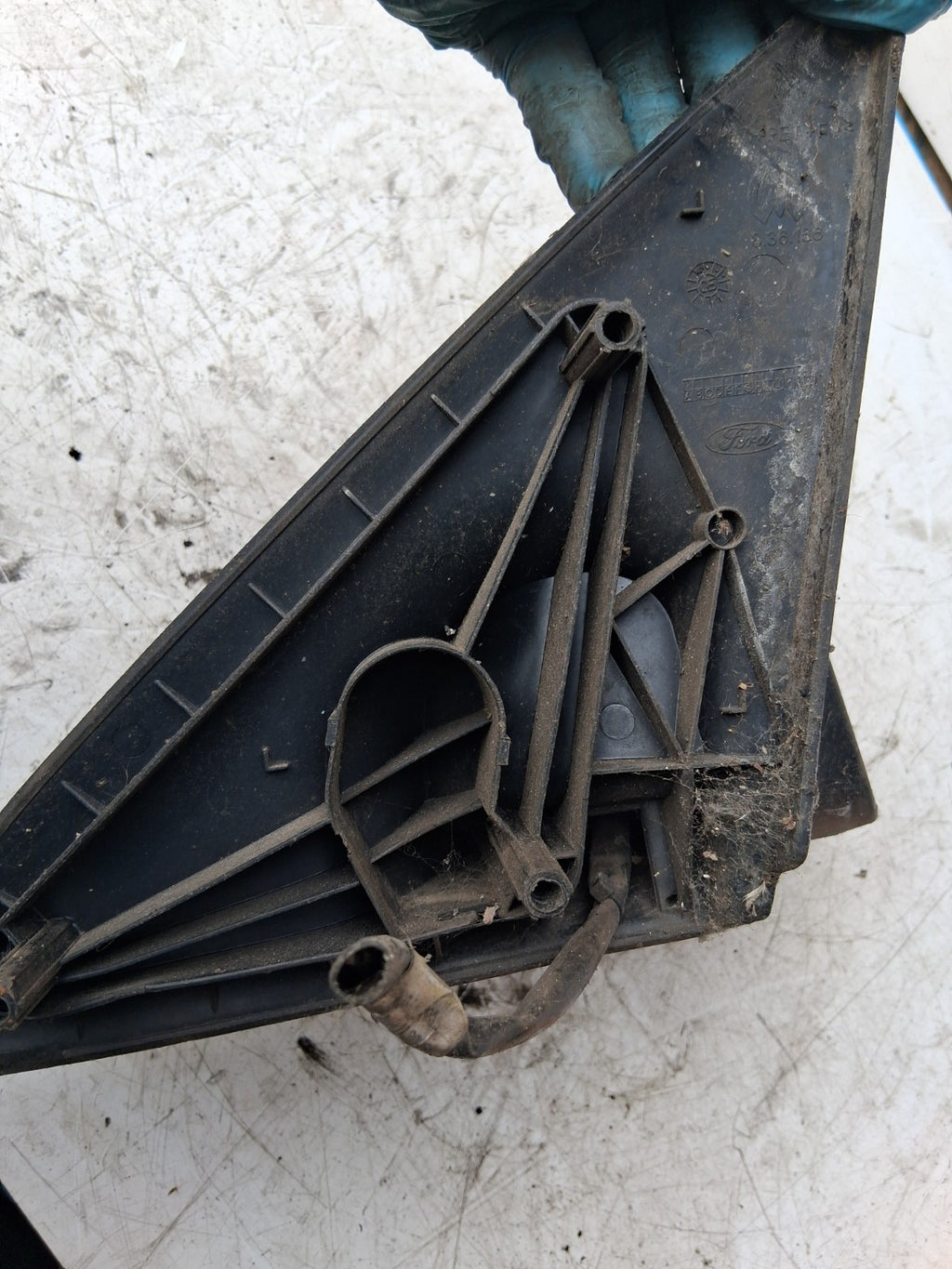 2005 FORD MONDEO MK3 OSF DRIVER SIDE FRONT RIGHT WING MIRROR E9014236
