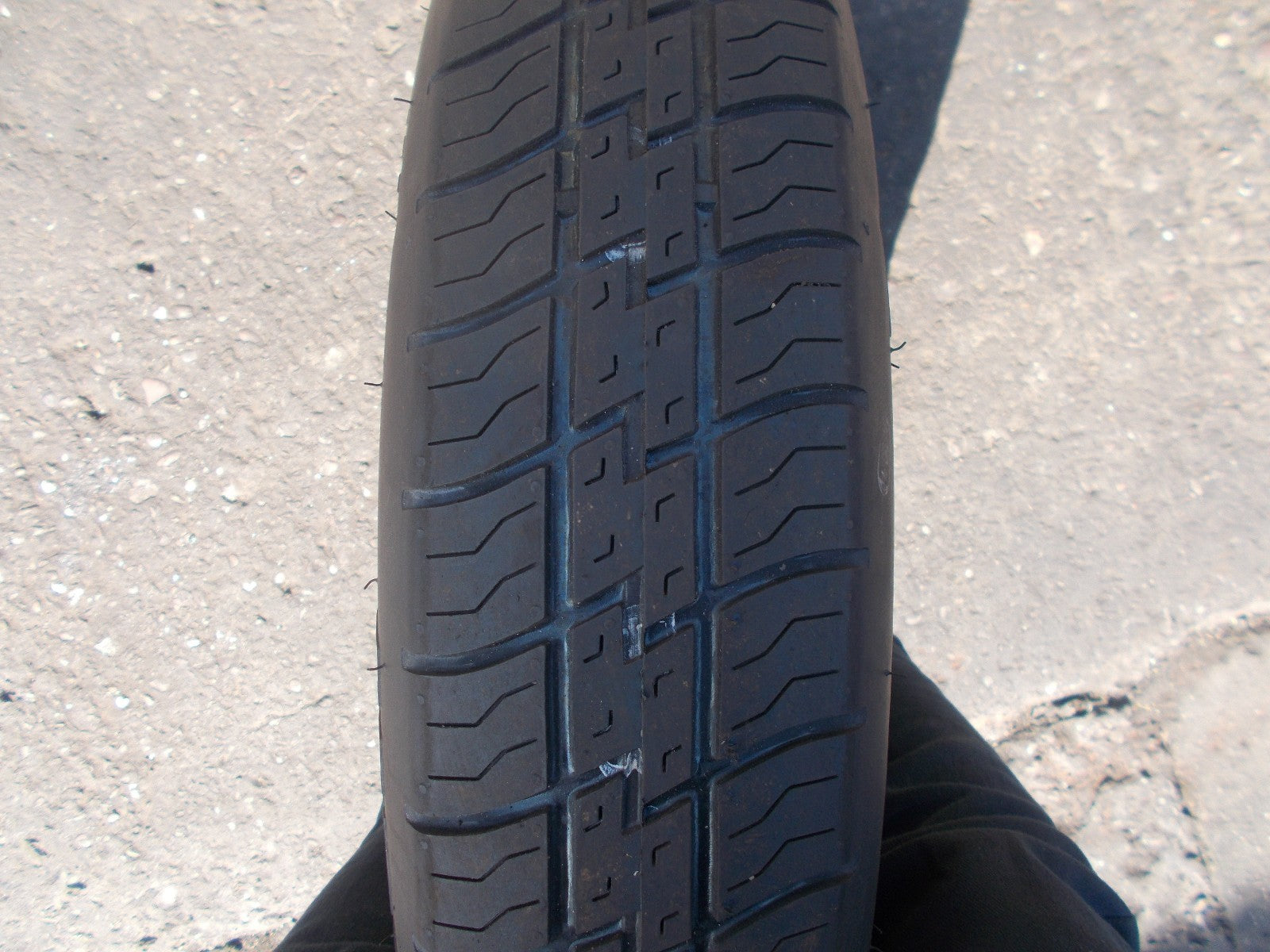 FORD FOCUS MK3 HANKOOK 5 STUD 16 INCH SPACE SAVER STEEL WHEEL 125/90 R16 2160848