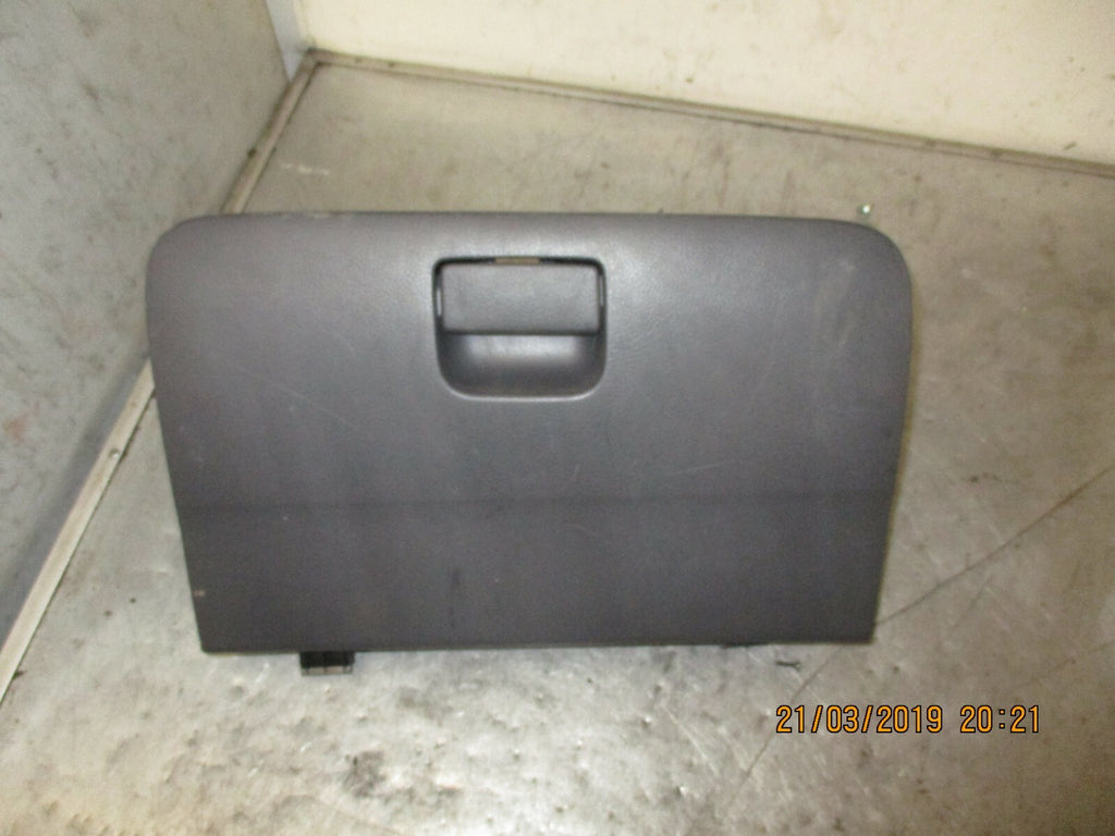 SUZUKI CELERIO LF (MK1) GLOVE BOX COMPARTMENT 7341284M0