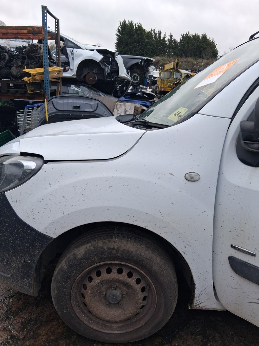 2016 MERCEDES CITAN W415 NSF PASSENGER SIDE FRONT LEFT WING PANEL WHITE