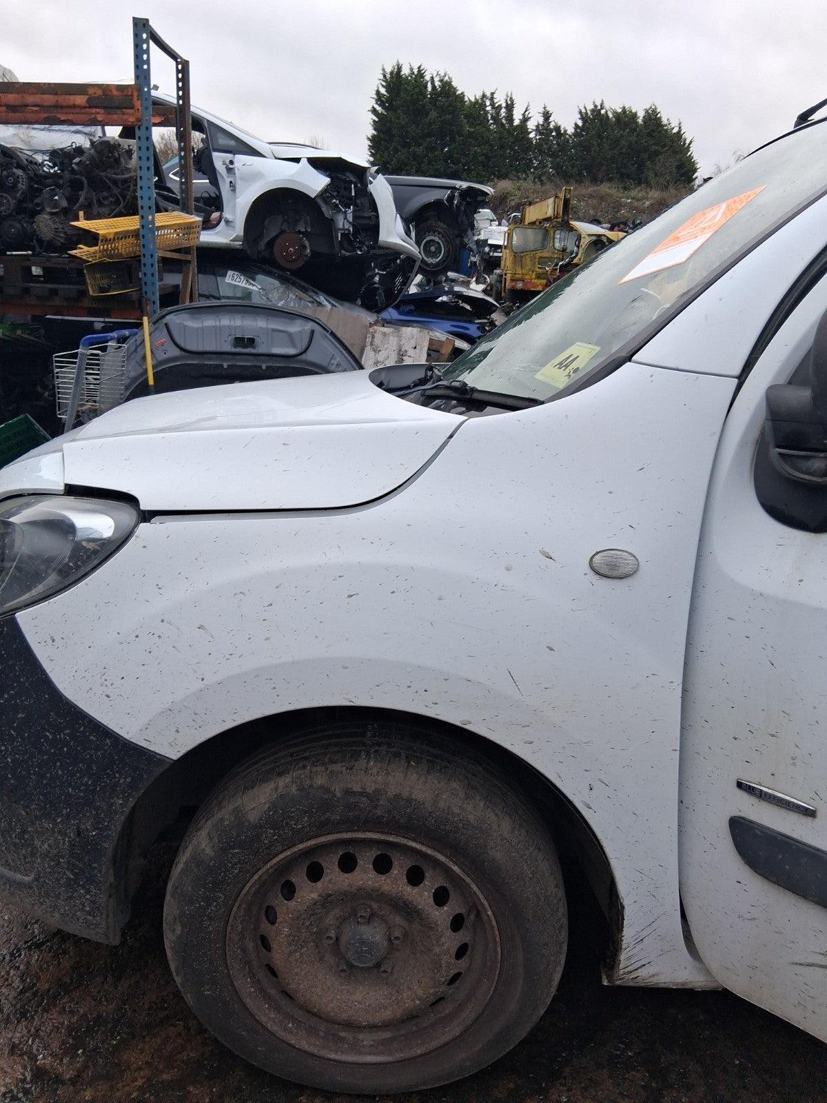2016 MERCEDES CITAN W415 NSF PASSENGER SIDE FRONT LEFT WING PANEL WHITE