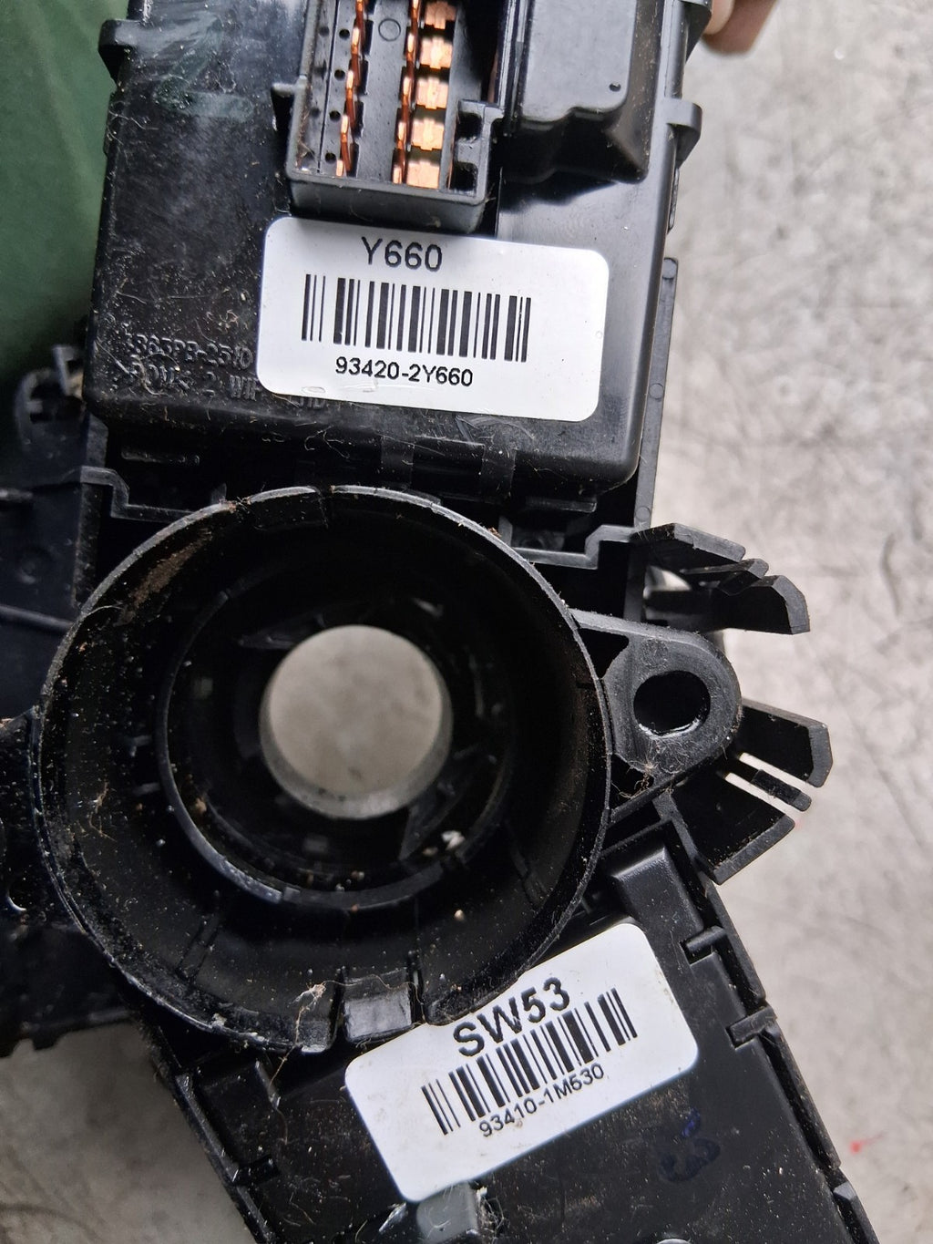 KIA SPORTAGE MK3 2012 WIPER INDICATOR STALK SWITCH SQUIB