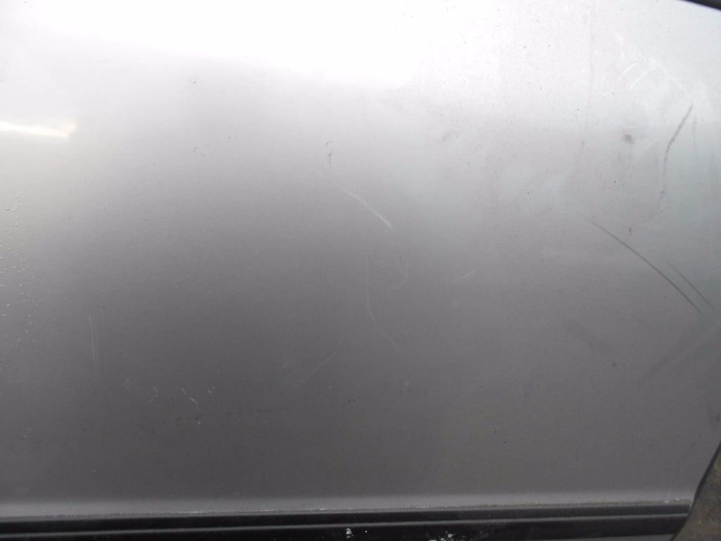 2001 - 2008 SKODA SUPERB B5 3U SALOON OSR DRIVER SIDE REAR DOOR COMPLETE SILVER
