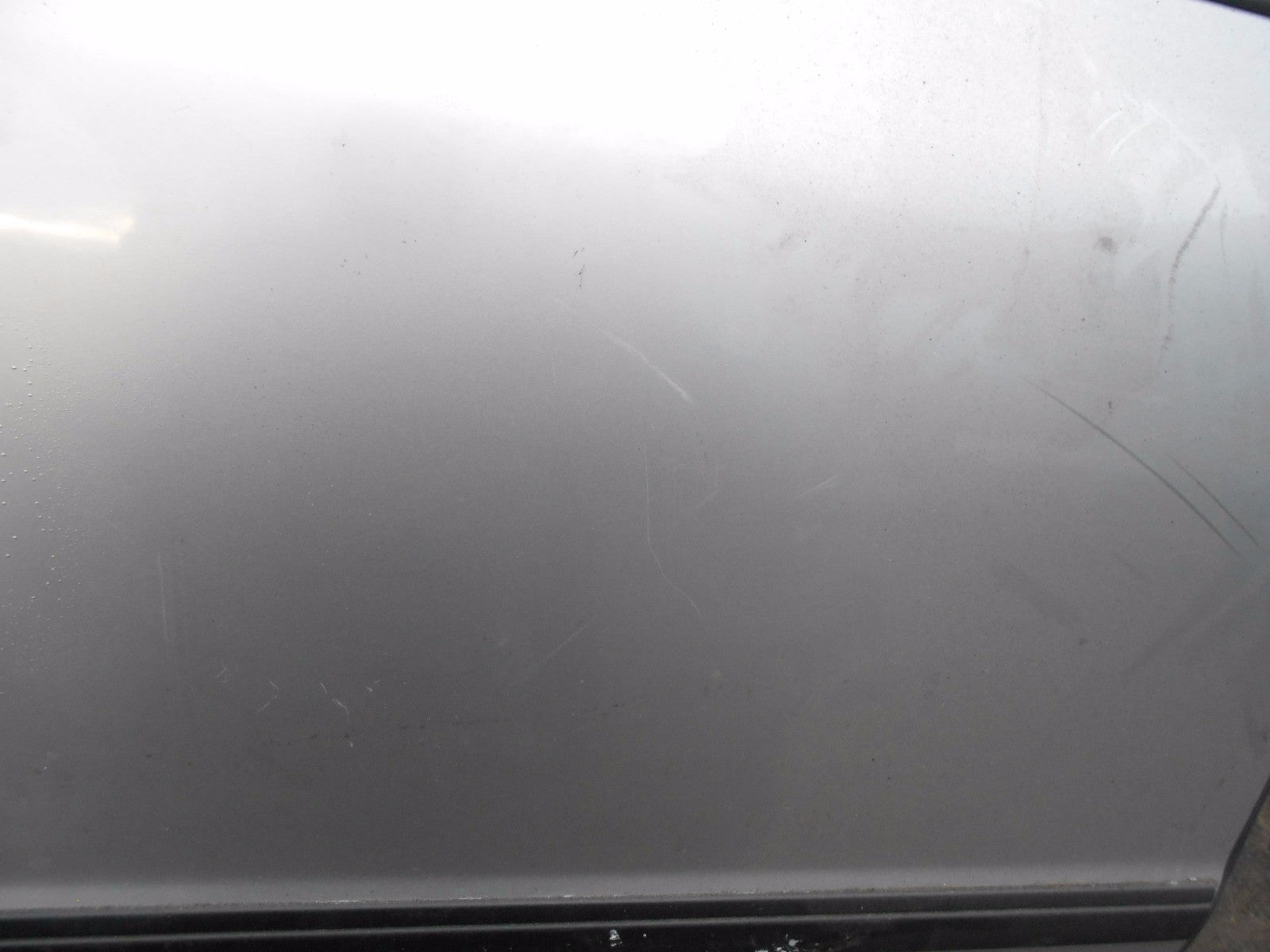 2001 - 2008 SKODA SUPERB B5 3U SALOON OSR DRIVER SIDE REAR DOOR COMPLETE SILVER