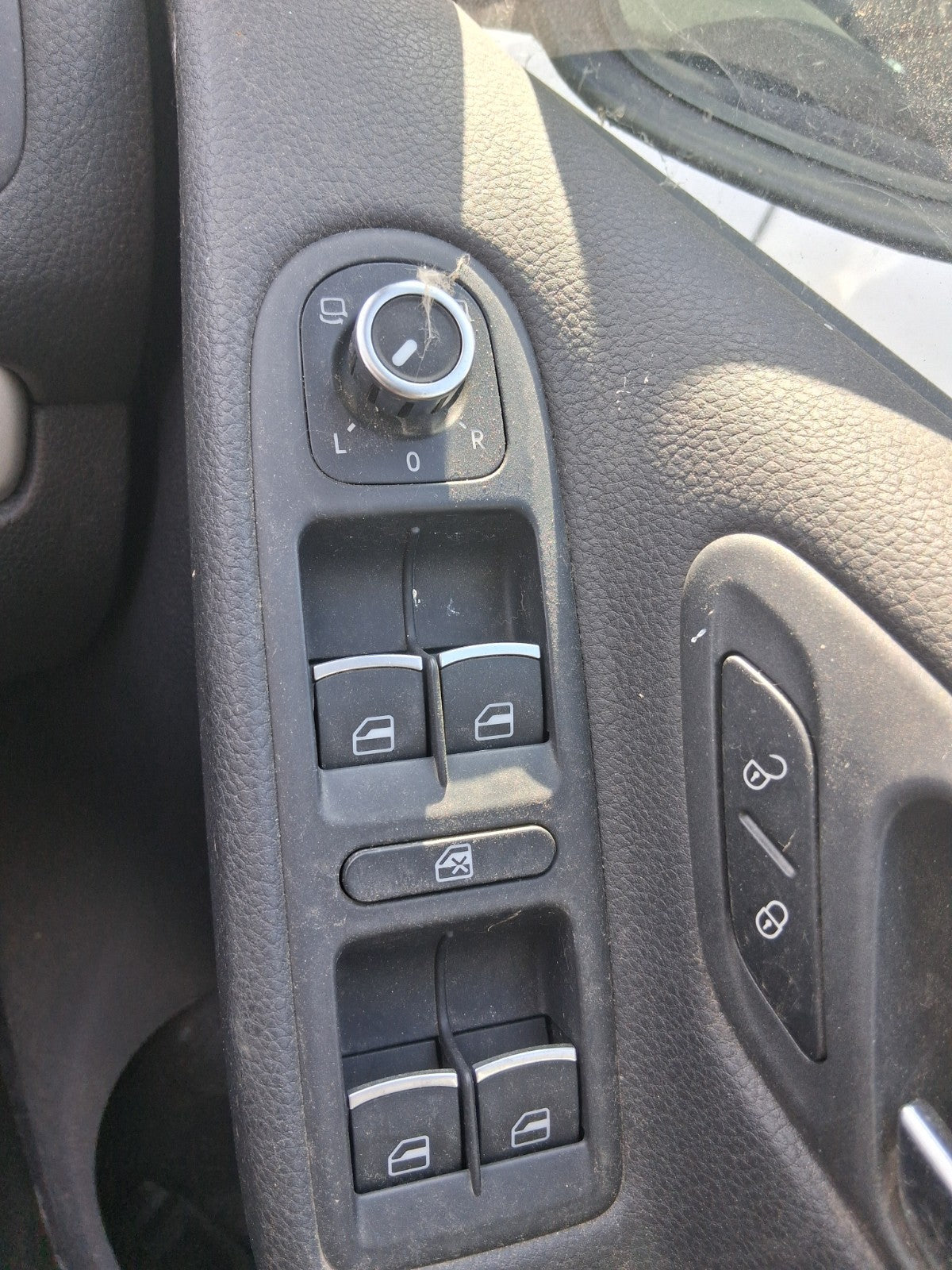 2012 VW VOLKSWAGEN GOLF MK6 DRIVER SIDE FRONT POWERFOLD WINDOW CONTROL SWITCH